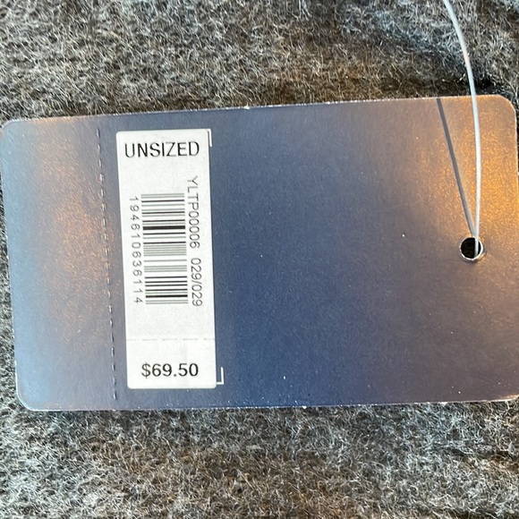 Lucky brand grey scarf, NWT - Picture 4 of 7